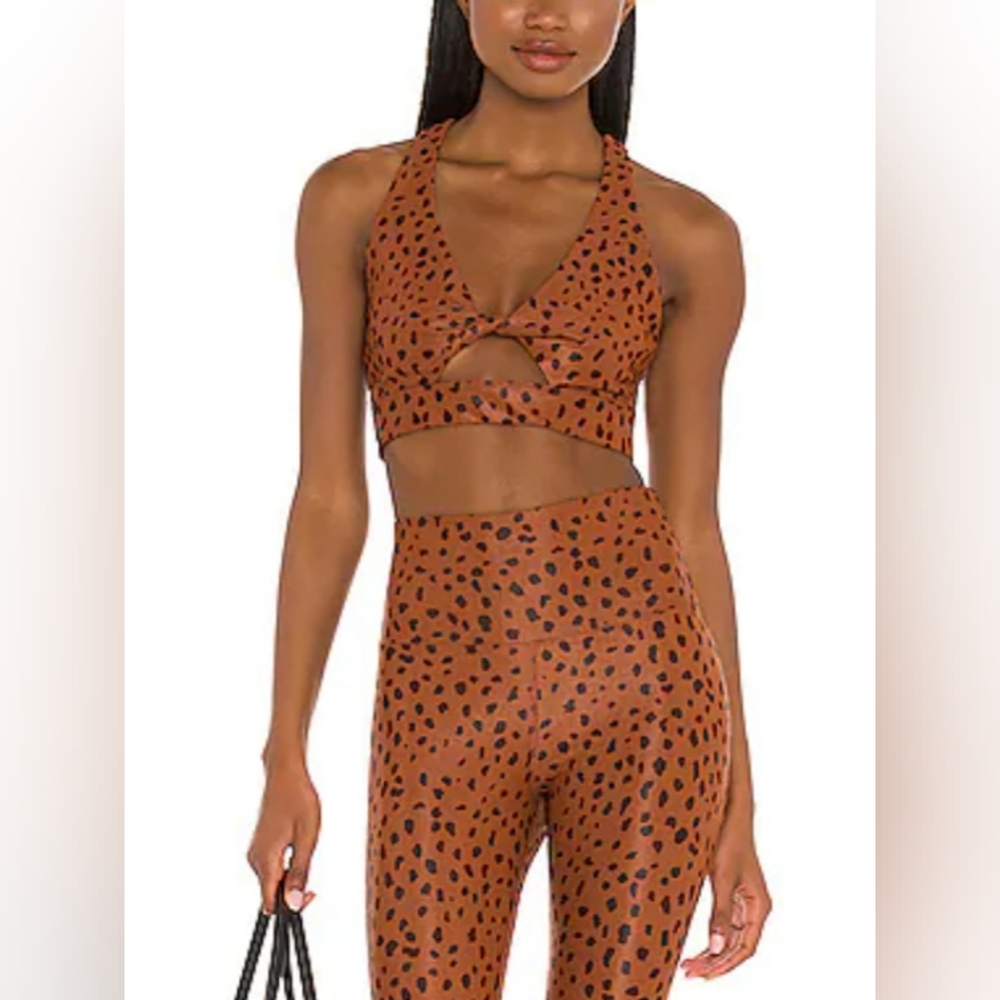 Beach Riot Twist Sports Bra